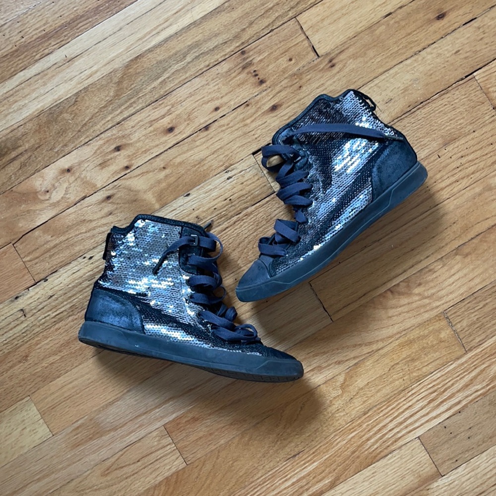 High top sneakers